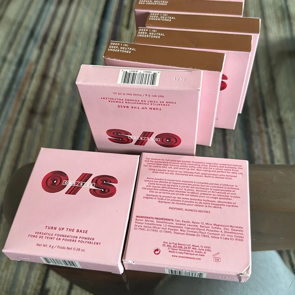 One Size O/S Powder Foundation Deep 1 Turn Up The Base